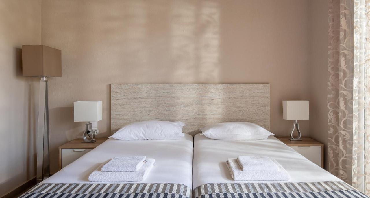 Sithonia Luxury 4 Beds *