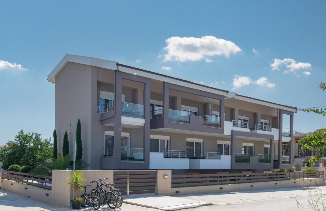Apartment Sithonia Luxury 4 Beds *